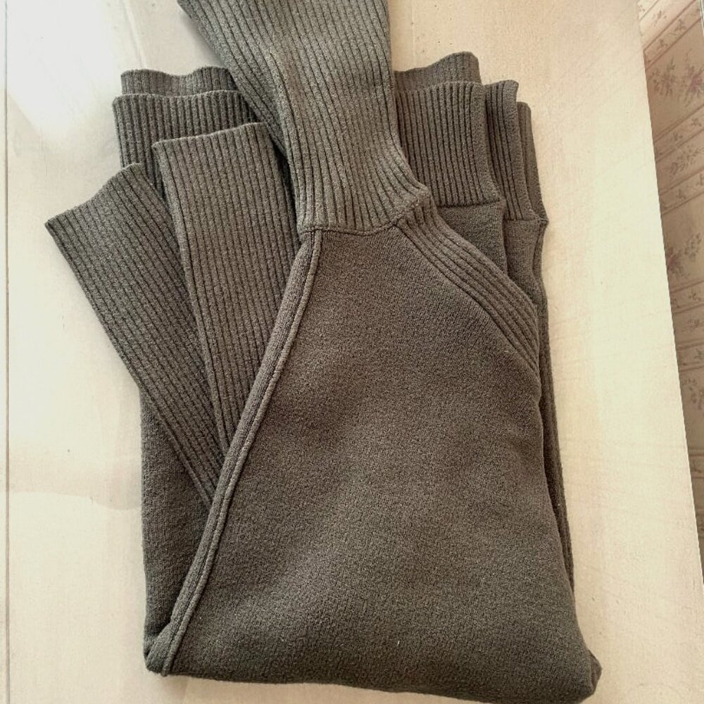 Time And Tru Turtleneck Sweater Women's Small 4-6